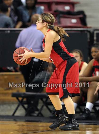 Thumbnail 2 in Lincoln vs. St. Francis (CIF SJS D1 Final) photogallery.