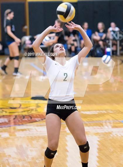 Thumbnail 3 in Hixson vs Notre Dame photogallery.