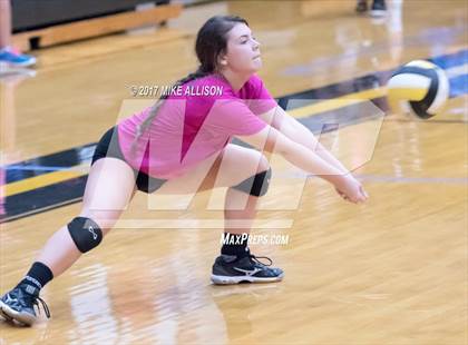 Thumbnail 1 in Hixson vs Notre Dame photogallery.