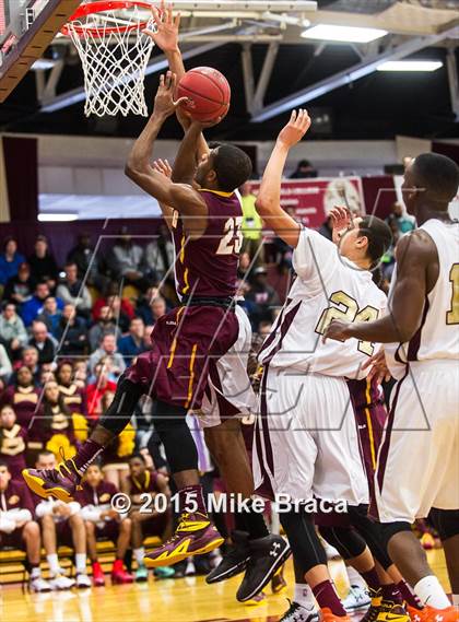 Thumbnail 1 in Christ the King vs Sacred Heart (Spalding HoopHall Classic) photogallery.