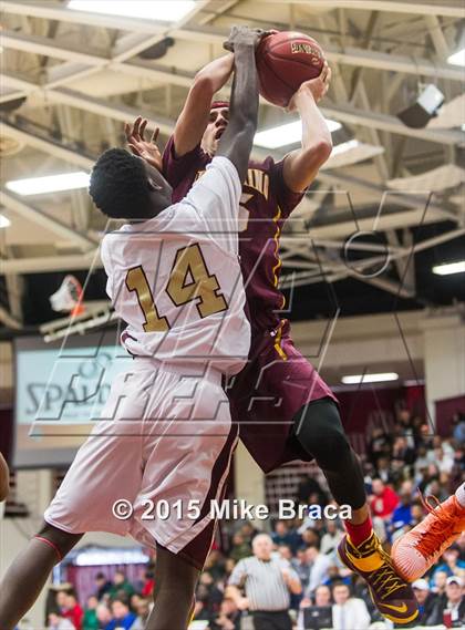 Thumbnail 1 in Christ the King vs Sacred Heart (Spalding HoopHall Classic) photogallery.