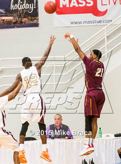 Thumbnail 3 in Christ the King vs Sacred Heart (Spalding HoopHall Classic) photogallery.