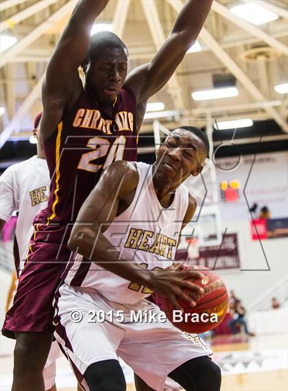 Thumbnail 2 in Christ the King vs Sacred Heart (Spalding HoopHall Classic) photogallery.