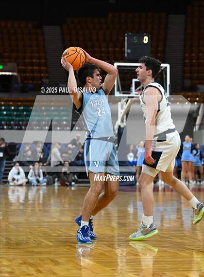 Thumbnail 2 in Valor Christian @ Ralston Valley (CHSAA 6A Great 8) photogallery.