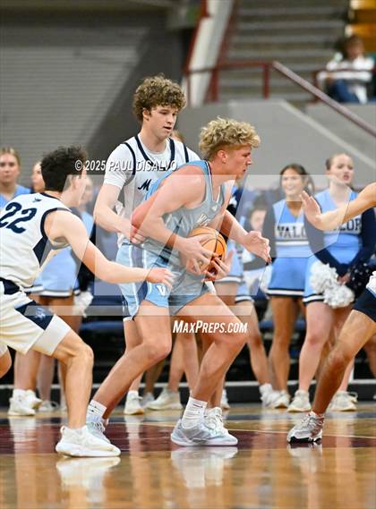 Thumbnail 3 in Valor Christian @ Ralston Valley (CHSAA 6A Great 8) photogallery.