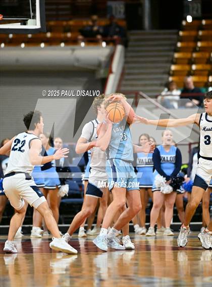 Thumbnail 1 in Valor Christian @ Ralston Valley (CHSAA 6A Great 8) photogallery.
