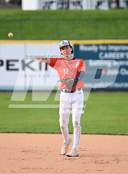 Thumbnail 3 in Pontiac @ Pekin photogallery.