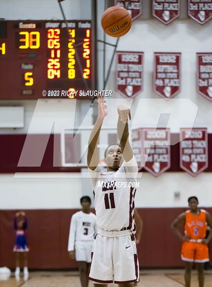 Thumbnail 1 in JV: East St. Louis @ Belleville West photogallery.