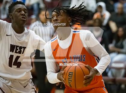 Thumbnail 3 in JV: East St. Louis @ Belleville West photogallery.