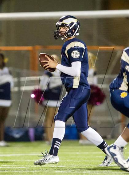 Thumbnail 2 in Santa Paula @ El Segundo (CIF SS Northern Division Playoff) photogallery.