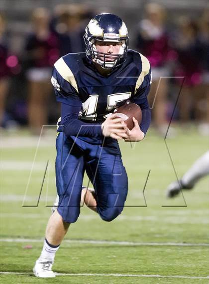 Thumbnail 2 in Santa Paula @ El Segundo (CIF SS Northern Division Playoff) photogallery.