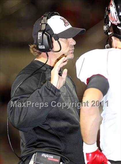 Thumbnail 2 in Argyle vs. Carthage (3A Division 2 Region 2 Semifinals) photogallery.