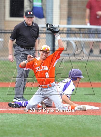 Thumbnail 1 in Celina vs Bonham (UIL 4A Region 2 Area) photogallery.