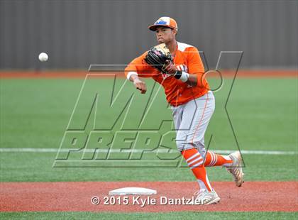 Thumbnail 3 in Celina vs Bonham (UIL 4A Region 2 Area) photogallery.