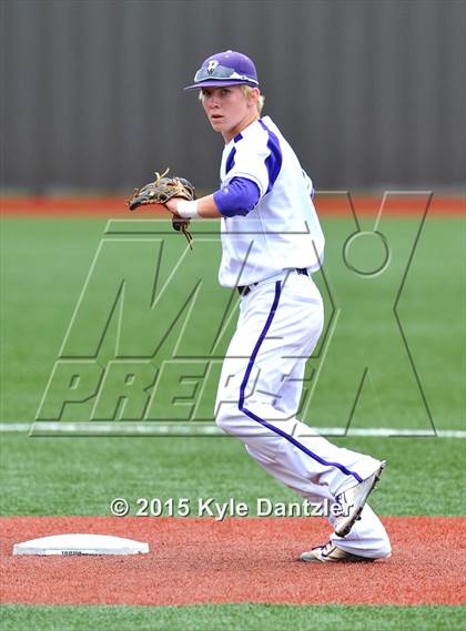 Thumbnail 3 in Celina vs Bonham (UIL 4A Region 2 Area) photogallery.