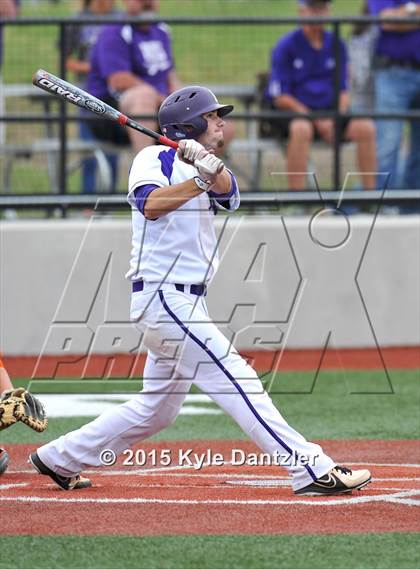 Thumbnail 1 in Celina vs Bonham (UIL 4A Region 2 Area) photogallery.