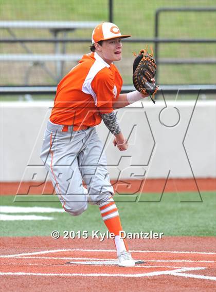 Thumbnail 1 in Celina vs Bonham (UIL 4A Region 2 Area) photogallery.