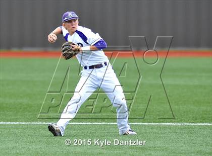 Thumbnail 2 in Celina vs Bonham (UIL 4A Region 2 Area) photogallery.