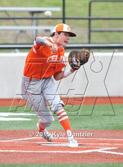 Thumbnail 3 in Celina vs Bonham (UIL 4A Region 2 Area) photogallery.