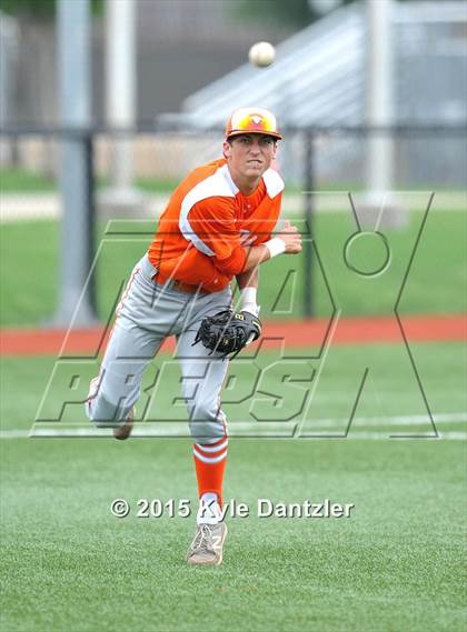 Thumbnail 1 in Celina vs Bonham (UIL 4A Region 2 Area) photogallery.