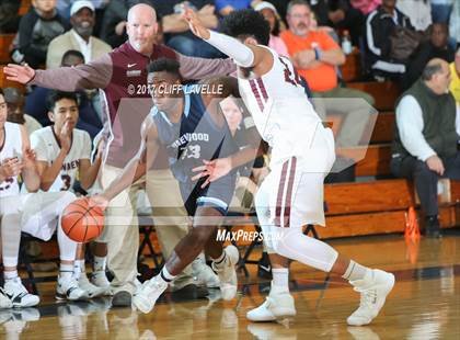 Thumbnail 2 in Pinewood Prep vs Don Bosco Prep (Rotary Roundball Classic) photogallery.