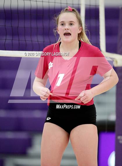 Thumbnail 2 in North Crowley vs Paschal photogallery.