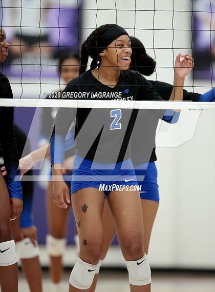 Thumbnail 3 in North Crowley vs Paschal photogallery.