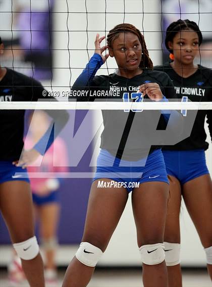 Thumbnail 2 in North Crowley vs Paschal photogallery.