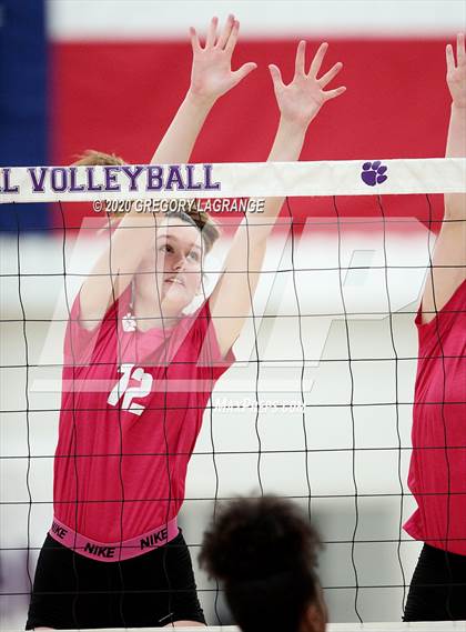 Thumbnail 1 in North Crowley vs Paschal photogallery.