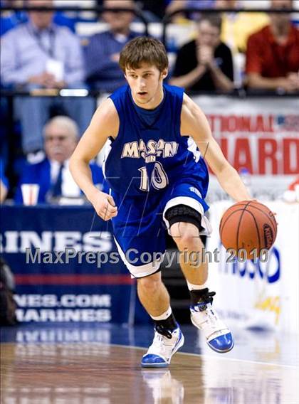 Thumbnail 3 in Mason County vs. Shelby Valley (KHSAA Sweet 16 Semifinal) photogallery.