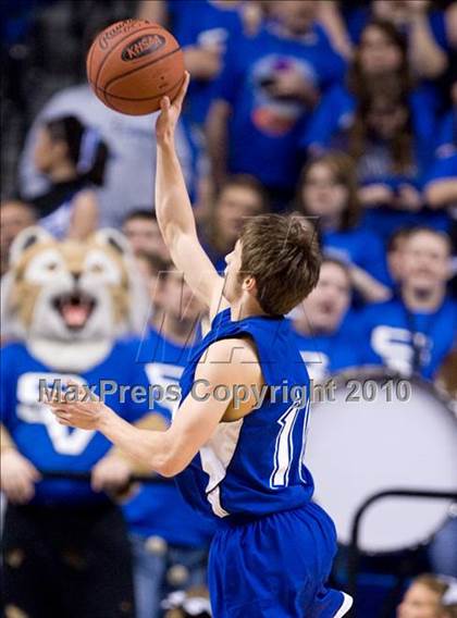 Thumbnail 1 in Mason County vs. Shelby Valley (KHSAA Sweet 16 Semifinal) photogallery.