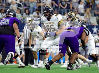 Thumbnail 2 in Stephenville vs. LBJ Austin (UIL Football 4A D1 Finals) photogallery.