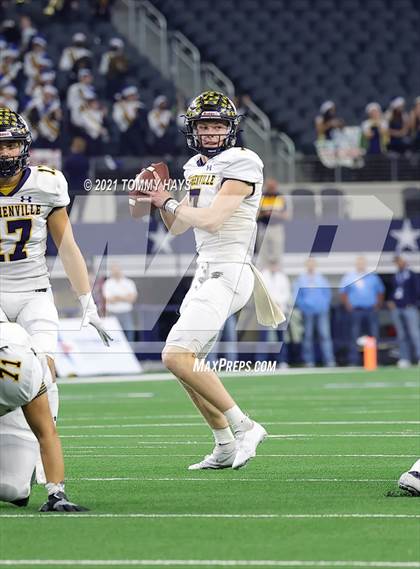 Thumbnail 3 in Stephenville vs. LBJ Austin (UIL Football 4A D1 Finals) photogallery.