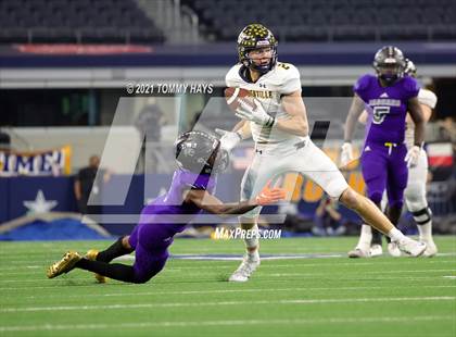 Thumbnail 3 in Stephenville vs. LBJ Austin (UIL Football 4A D1 Finals) photogallery.