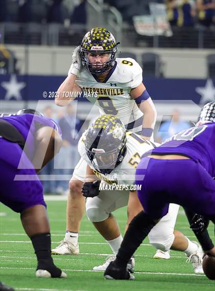Thumbnail 1 in Stephenville vs. LBJ Austin (UIL Football 4A D1 Finals) photogallery.
