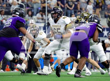 Thumbnail 3 in Stephenville vs. LBJ Austin (UIL Football 4A D1 Finals) photogallery.