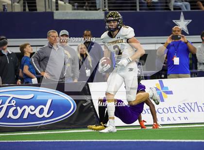 Thumbnail 3 in Stephenville vs. LBJ Austin (UIL Football 4A D1 Finals) photogallery.