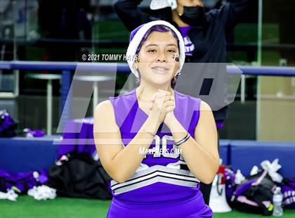 Thumbnail 3 in Stephenville vs. LBJ Austin (UIL Football 4A D1 Finals) photogallery.