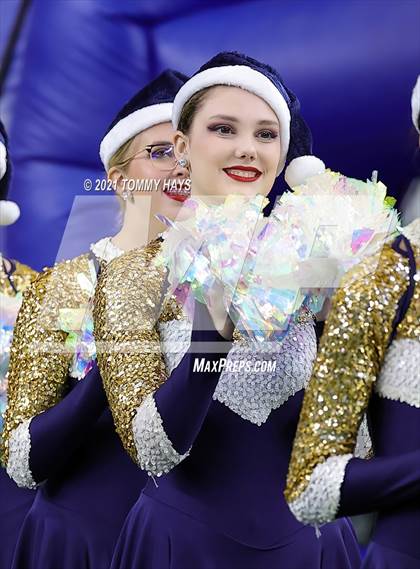 Thumbnail 1 in Stephenville vs. LBJ Austin (UIL Football 4A D1 Finals) photogallery.