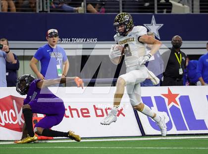 Thumbnail 3 in Stephenville vs. LBJ Austin (UIL Football 4A D1 Finals) photogallery.