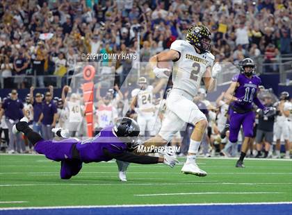 Thumbnail 3 in Stephenville vs. LBJ Austin (UIL Football 4A D1 Finals) photogallery.