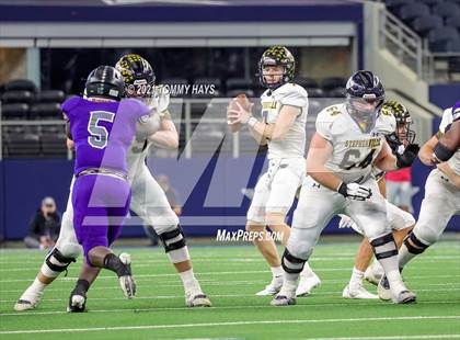 Thumbnail 2 in Stephenville vs. LBJ Austin (UIL Football 4A D1 Finals) photogallery.