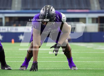 Thumbnail 1 in Stephenville vs. LBJ Austin (UIL Football 4A D1 Finals) photogallery.