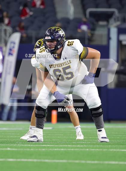 Thumbnail 1 in Stephenville vs. LBJ Austin (UIL Football 4A D1 Finals) photogallery.