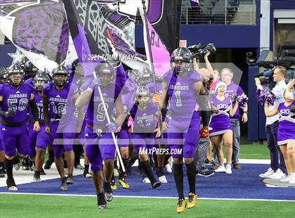 Thumbnail 1 in Stephenville vs. LBJ Austin (UIL Football 4A D1 Finals) photogallery.