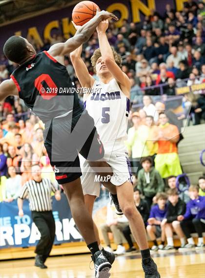 Thumbnail 2 in McKinley vs Jackson (OHSAA Division 1 Sectional Quarterfinal) photogallery.