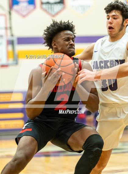 Thumbnail 3 in McKinley vs Jackson (OHSAA Division 1 Sectional Quarterfinal) photogallery.
