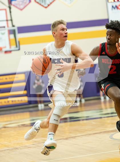 Thumbnail 2 in McKinley vs Jackson (OHSAA Division 1 Sectional Quarterfinal) photogallery.