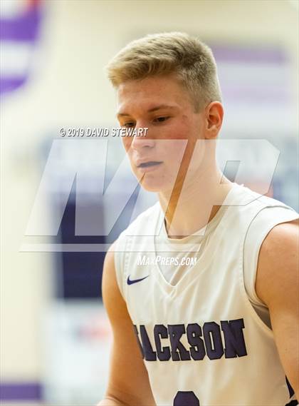 Thumbnail 2 in McKinley vs Jackson (OHSAA Division 1 Sectional Quarterfinal) photogallery.