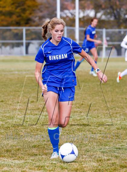 Thumbnail 2 in Bingham vs Hillcrest (UHSAA 5A First Round Playoff) photogallery.